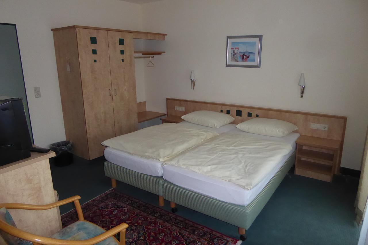 Hotel Ring Park Buchen  Εξωτερικό φωτογραφία