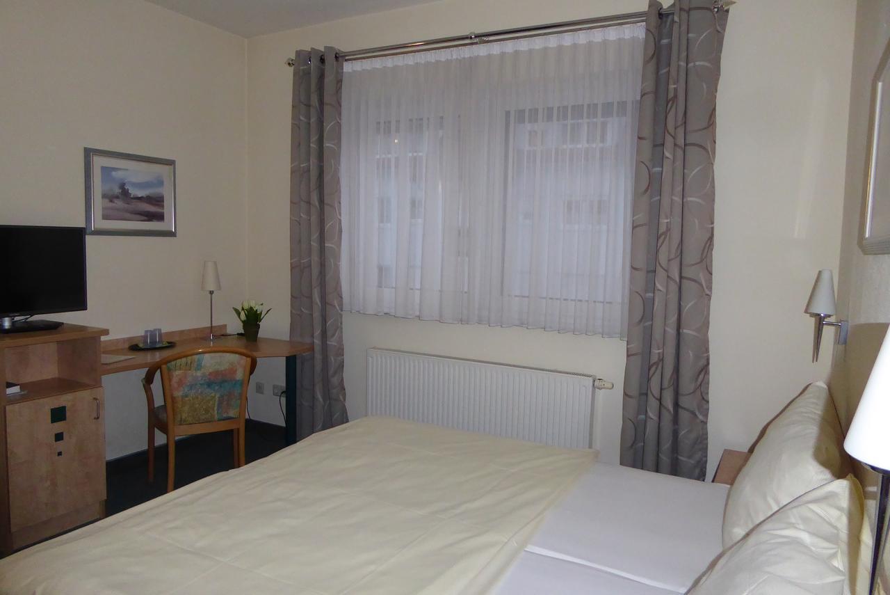 Hotel Ring Park Buchen  Εξωτερικό φωτογραφία