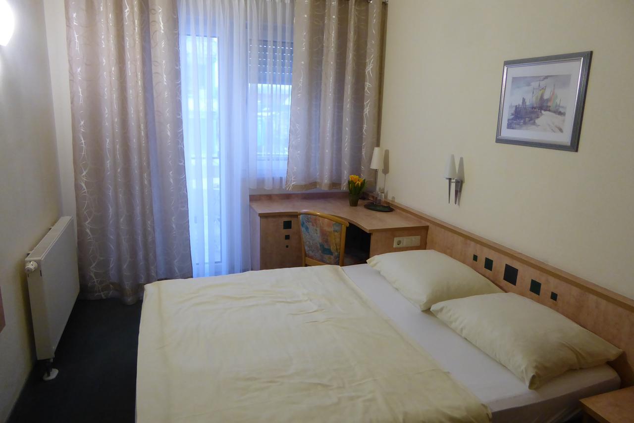 Hotel Ring Park Buchen  Εξωτερικό φωτογραφία